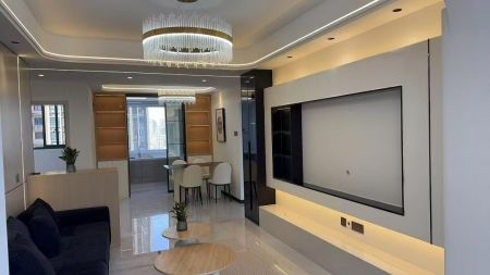 御园华府东边户精装未住三房89平方82万