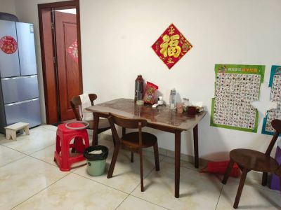 急售：66万力高共和城东区精装三房85平楼全天采光无遮挡 满五唯一，随时看房有钥匙