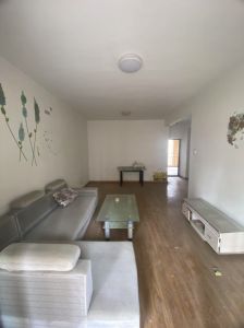 世纪城国徽苑三室简装92+8平方59.8万