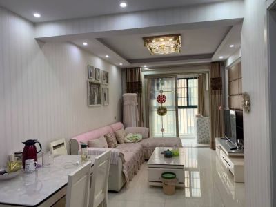 北城京冠华府84平方两室两厅精装拎包入住