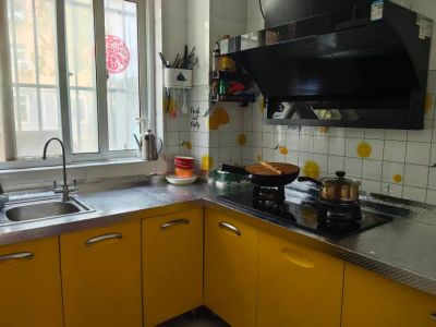 益民苑80平方二室两厅 家具家电全送，拎包入住