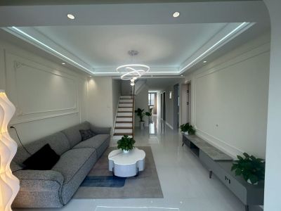 庐阳区北环阳光精装四房133平方137.8万