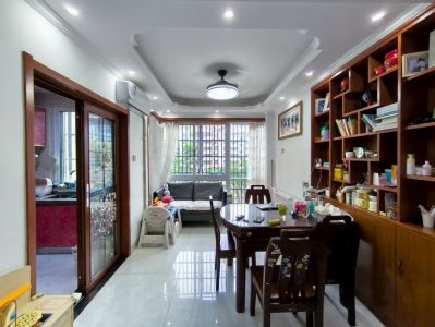 文德艺墅精装叠墅155+20平方136万