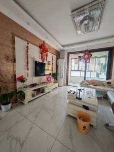 力高共和城东区精装自住三房102平方78万