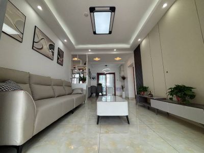 北城京冠御园华府 三室一厅精装修未住88平米，可按揭贷款76.8万直接入住