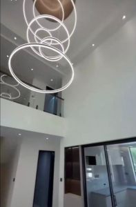 鹭山湖临湖大别墅417平方有鱼塘花园