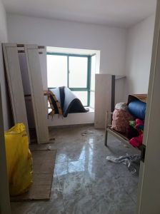 荣锦一号简装两室86平方31万