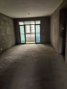 南湖佳苑95平方3室一厅28万毛坯